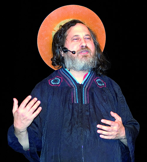 Stallman: crítica à computação móvel e aos ‘desserviços bisbilhoteiros’