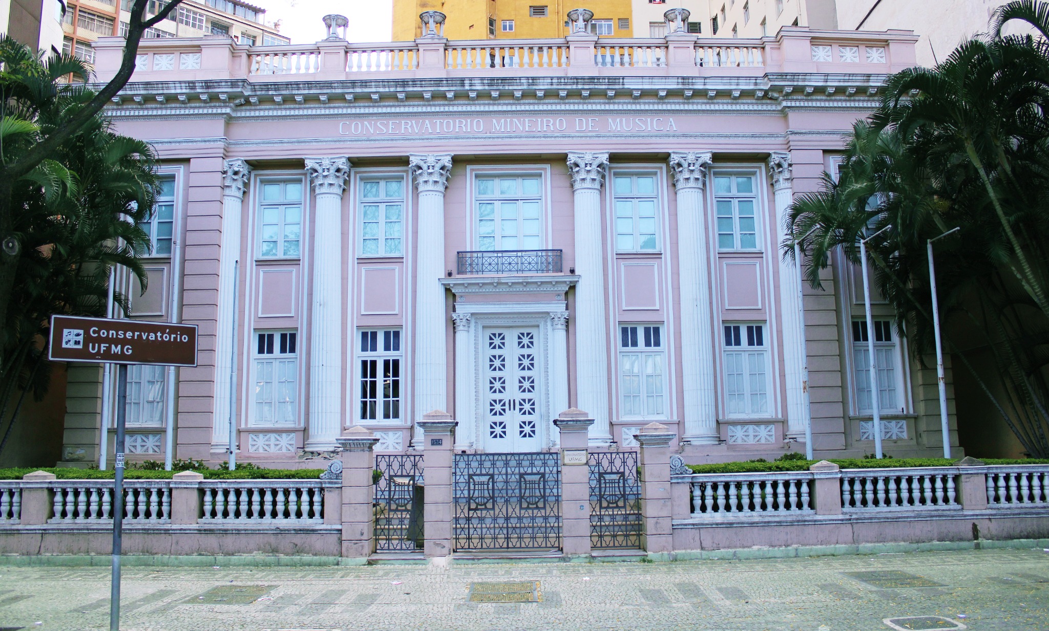 Fachada do Conservat&oacute;rio UFMG