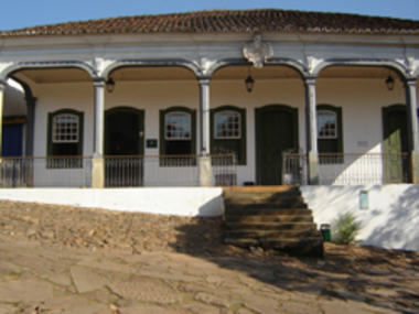 Tiradentes_Camara_Ernane_Fonseca.jpg