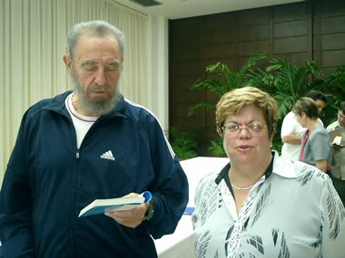 Reitora e Fidel Castro