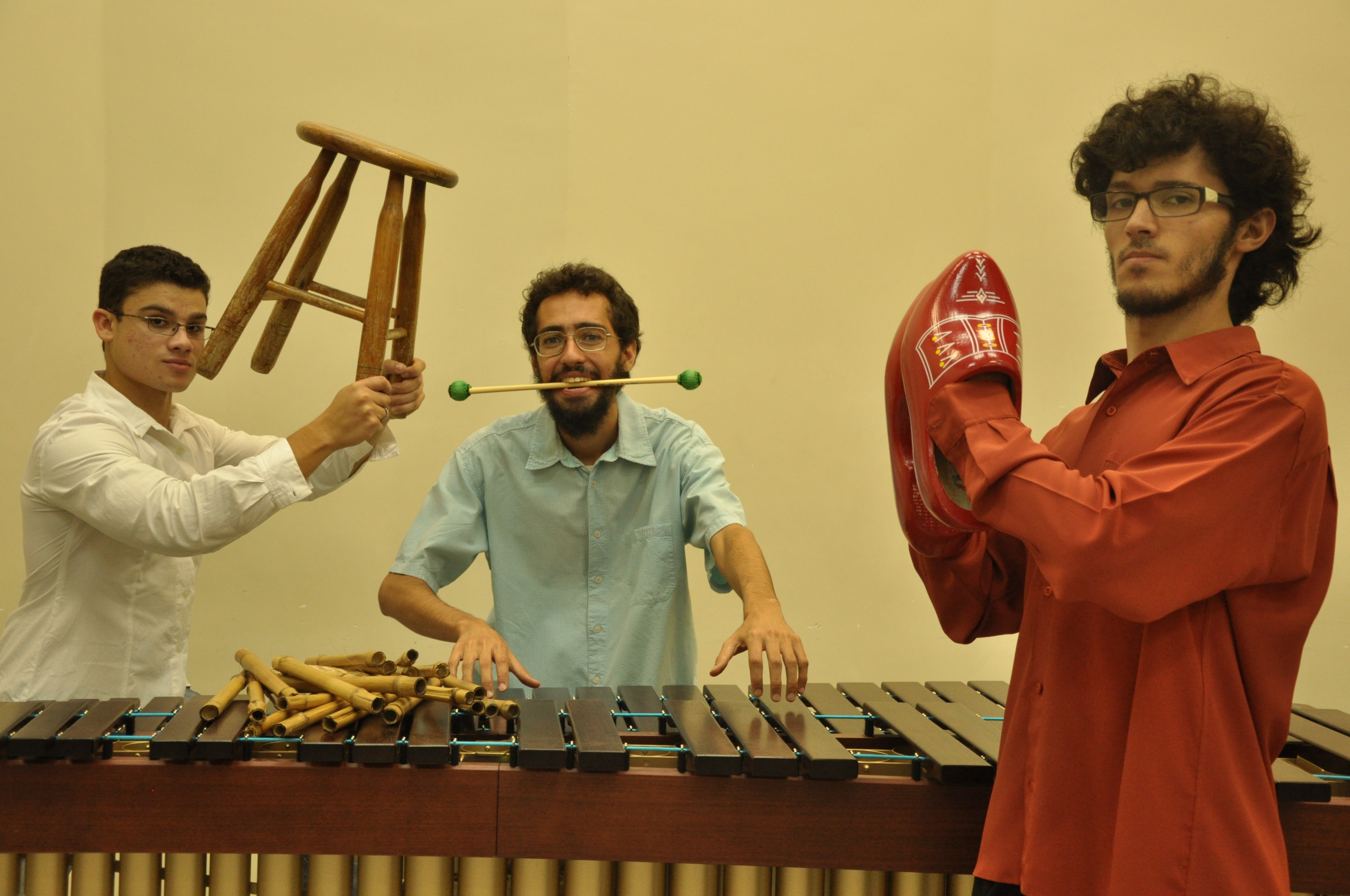 Grupo_Percussao_UFMG_Dressur2.JPG