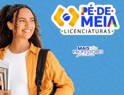 divulgação mostra jovem com livros na mão e mochila nas costas e imagem do programa Pé-de-meia, ao lado