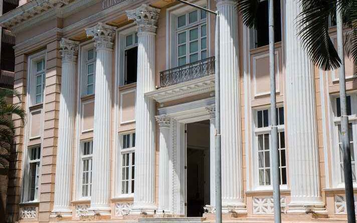 Imagem mostra fachada do Conservatório UFMG