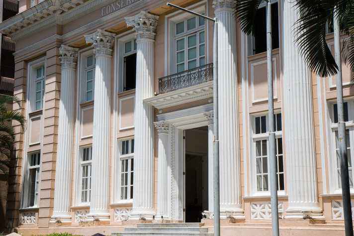 Imagem mostra fachada do Conservatório UFMG
