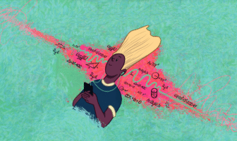 Ilustração mostra um jovem negro com um celular na mão ouvindo um podcast. A imagem reproduz uma onda sonora e fórmulas matemáticas