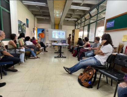 Registro de ateliê de conversação em francês, realizado por alunos durante o Novembro Negro 2025