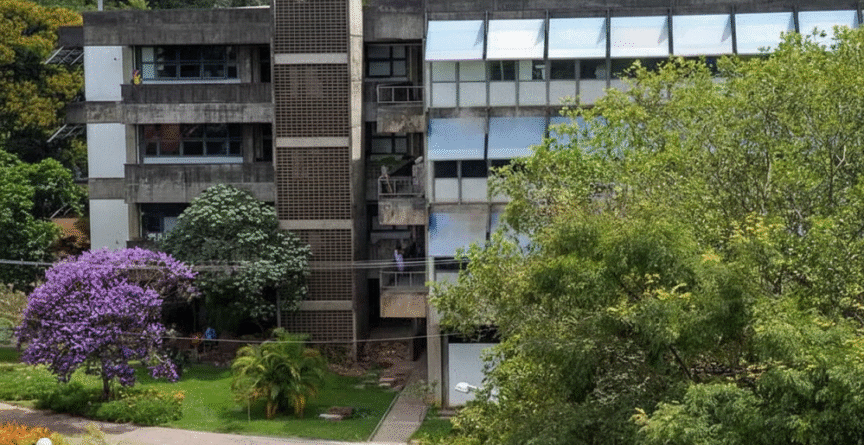 Prédio do ICB, no campus Pampulha
