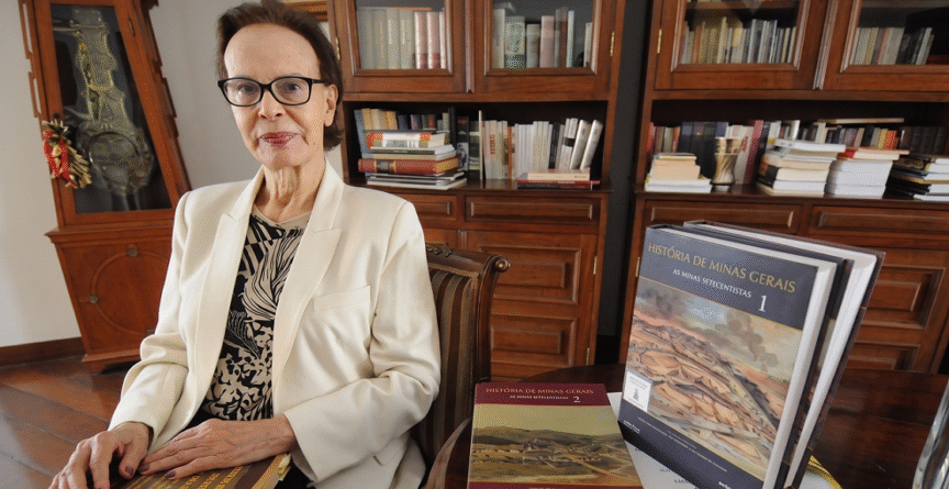 Maria Eugênia, segundo o autor do livro, "foi uma mulher muito corajosa, que galgou seu lugar em meio a uma multidão de homens"