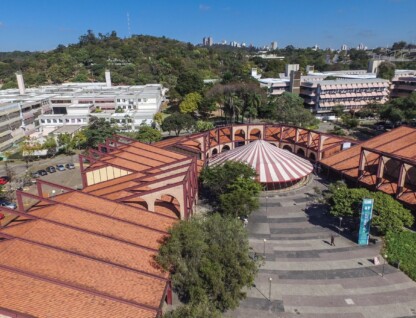 Praça de Serviços, no campus Pampulha, em Belo Horizonte