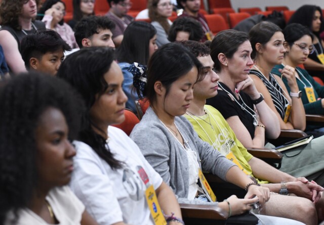 Os estudantes terão o aprendizado em sala de aula complementado por uma programação cultural em cenários famosos de Minas Gerais