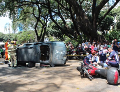 Atividade de simulação realizada pelos profissionais do Samu e do Corpo de Bombeiros na edição de 2024 do evento