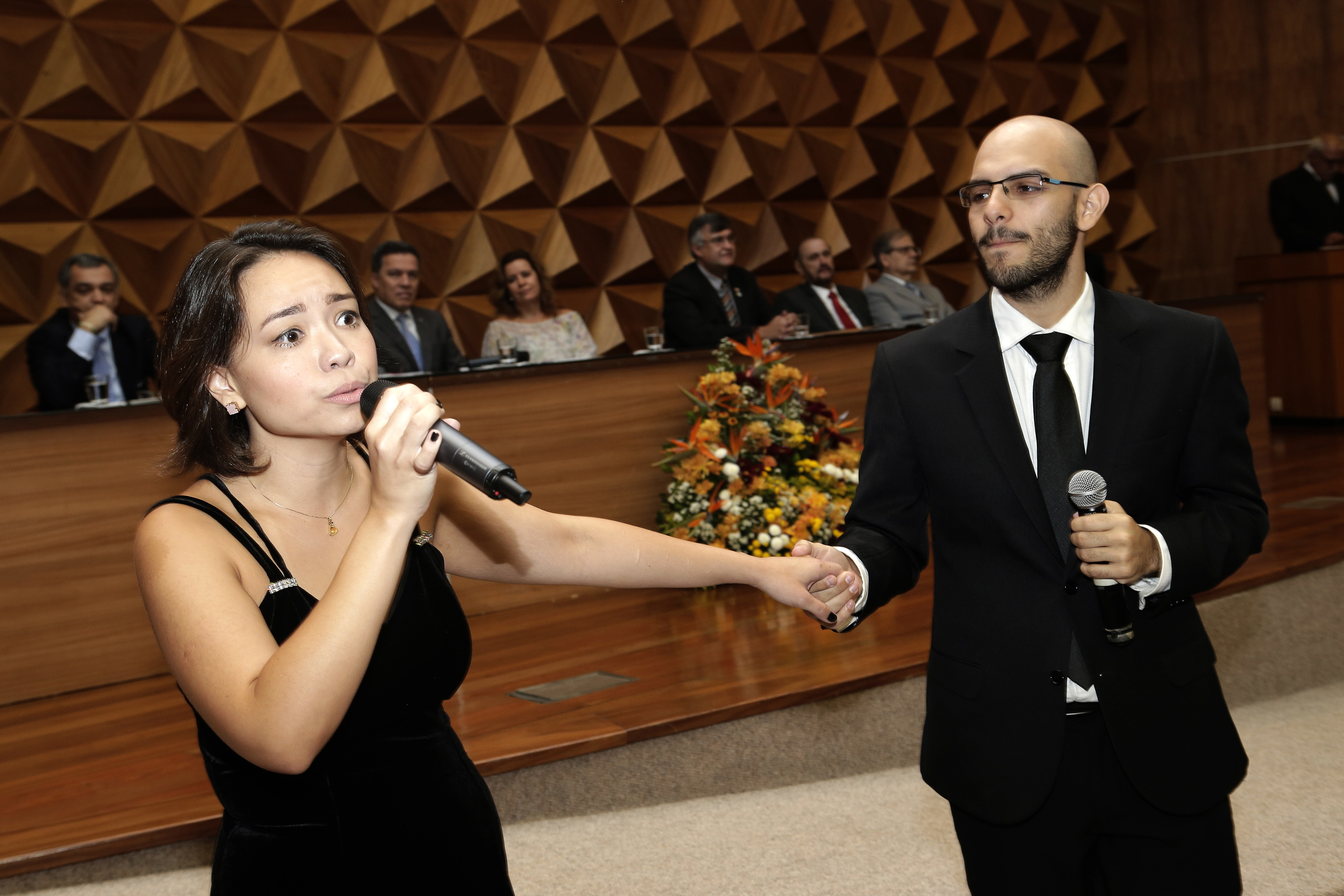 Keila Lin e Raphael Teixeira interpretaram composições do início do século 20. Fotos: Foca Lisboa/ UFMG