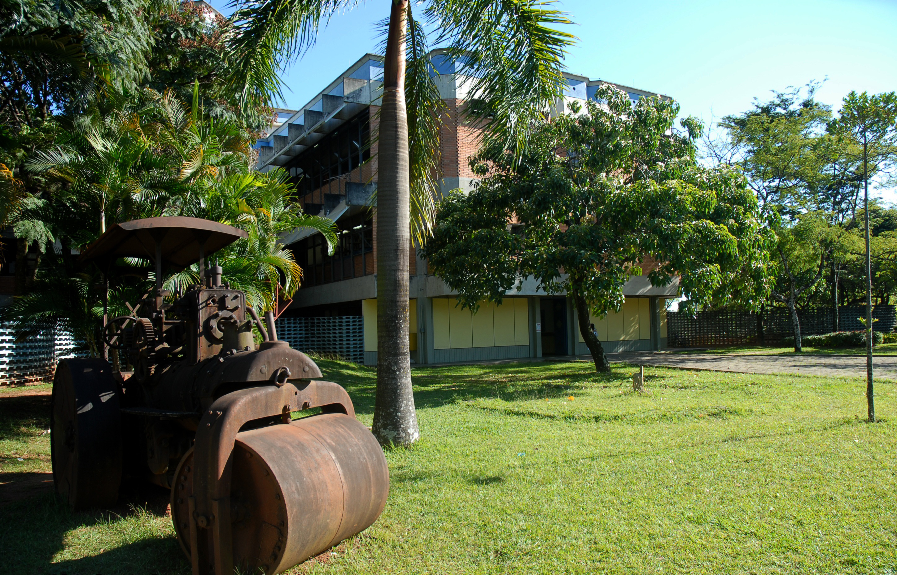 Prédio da EBA, que está comemorando seis décadas de fundação. Foto: Foca Lisboa / UFMG