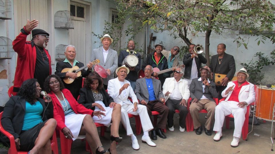 Sambistas da Velha Guarda da capital mineira cantarão seus sucessos em show na SBPC Cultural. Divulgação / Velha Guarda do Samba