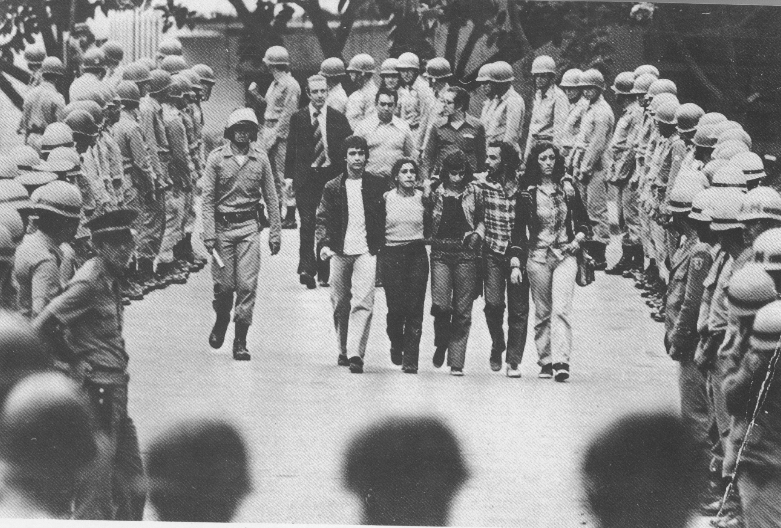 RESQUÍCIOS DA DITADURA MILITAR E ATUAÇÃO ESTUDANTIL SÃO TEMAS DE CONGRESSO  NA FACULDADE DE DIREITO DA UFMG