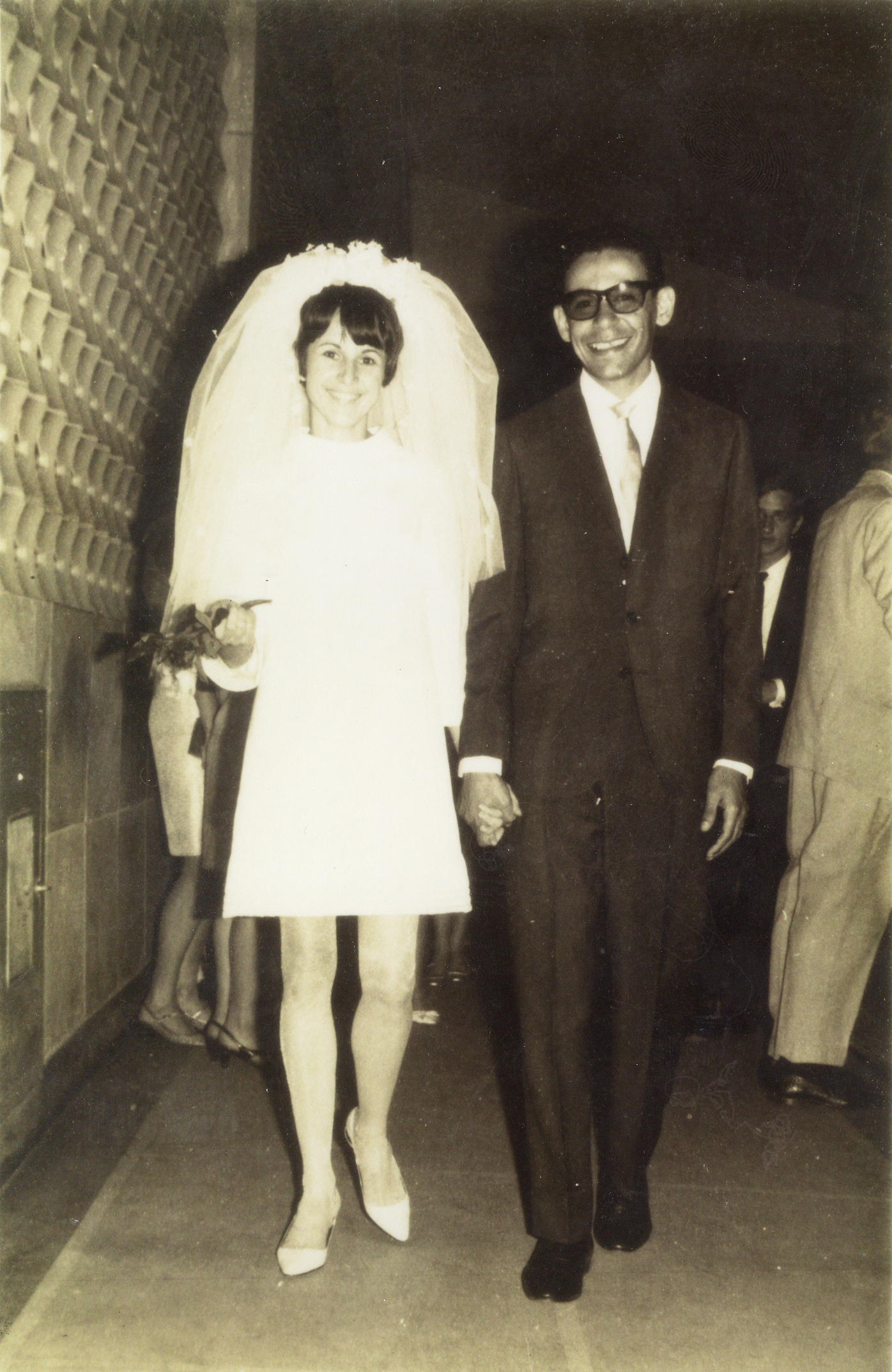 Casamento com Yara em 1967, na capela do Colégio Santo Antônio, em BH. Arquivo pessoal