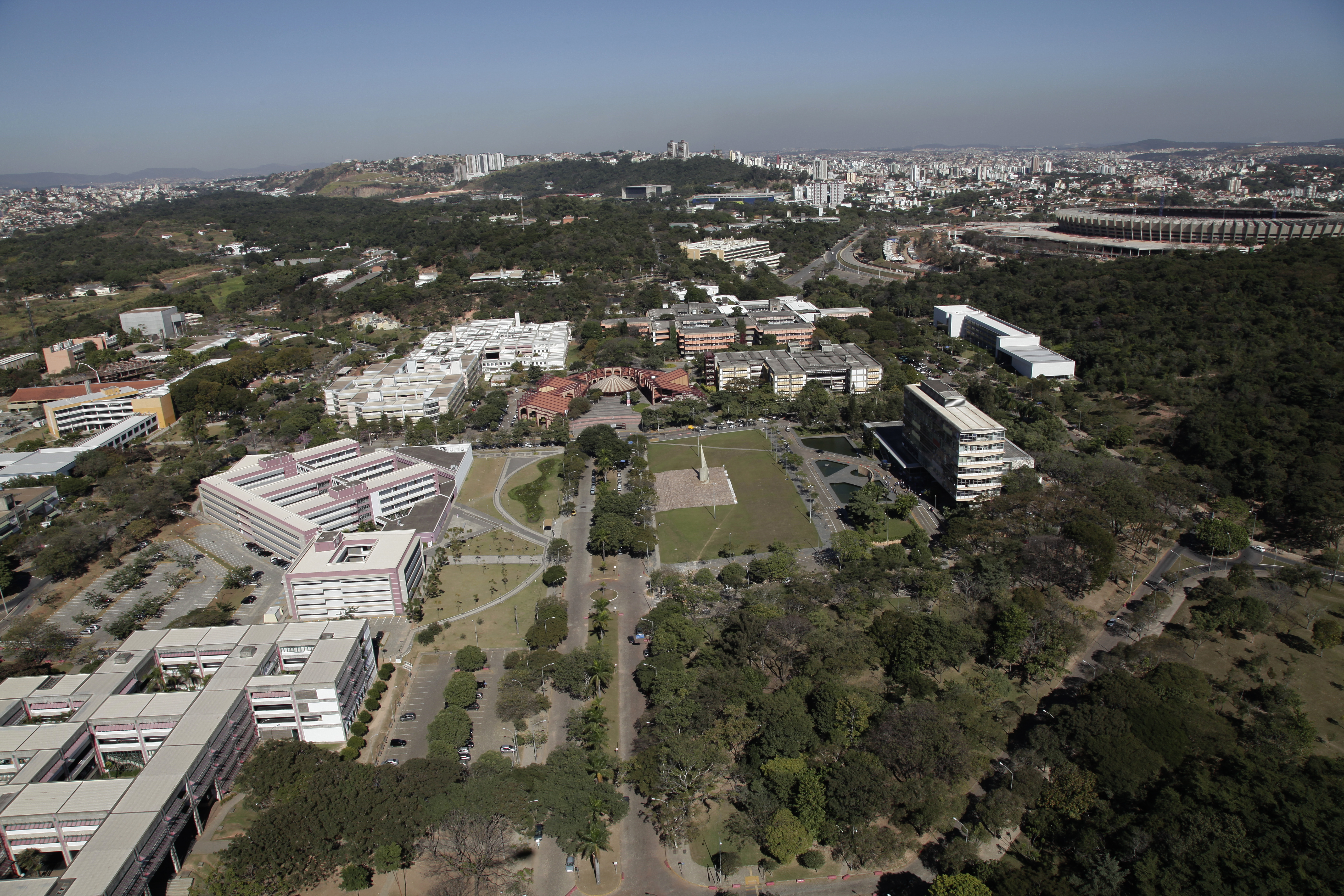 Relatório destaca qualidade da infraestrutura física da Universidade. Foto: Foca Lisboa / UFMG