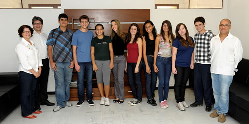 Professores e alunos do Coltec envolvidos no intercâmbio com a escola argentina