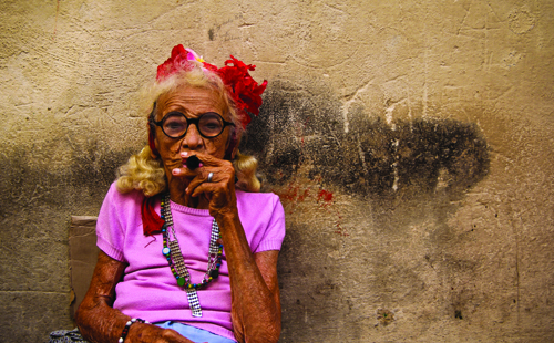 Lentes de Bruna Brando captaram traos tnicos e flagrantes do cotidiano de Cuba