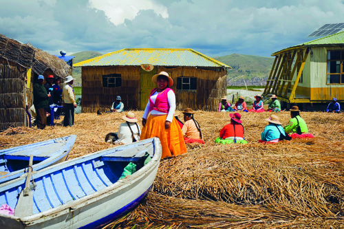 Povoado dos Uros: origem diferente de povos prximos