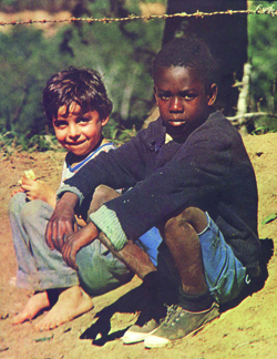 Tonho e Cacau, os garotos da capa do disco de 1972 