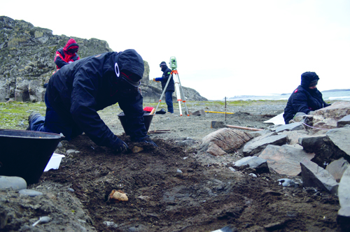 Escavao em stio arqueolgico: vestgios deixados por caadores  
