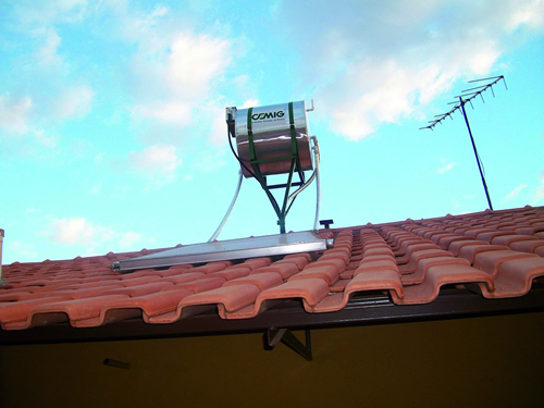 Incentivo ao uso de aquecedor solar poderia compor política de distribuição de renda