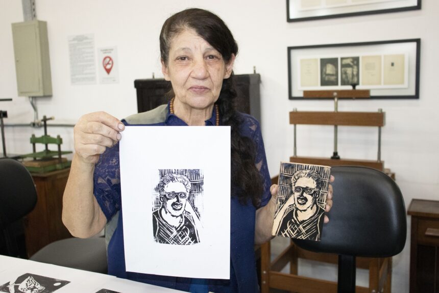 Em fotos: veja como foi a oficina de cordel realizada no CCult UFMG Em fotos: veja como foi a oficina de cordel realizada no CCult UFMG