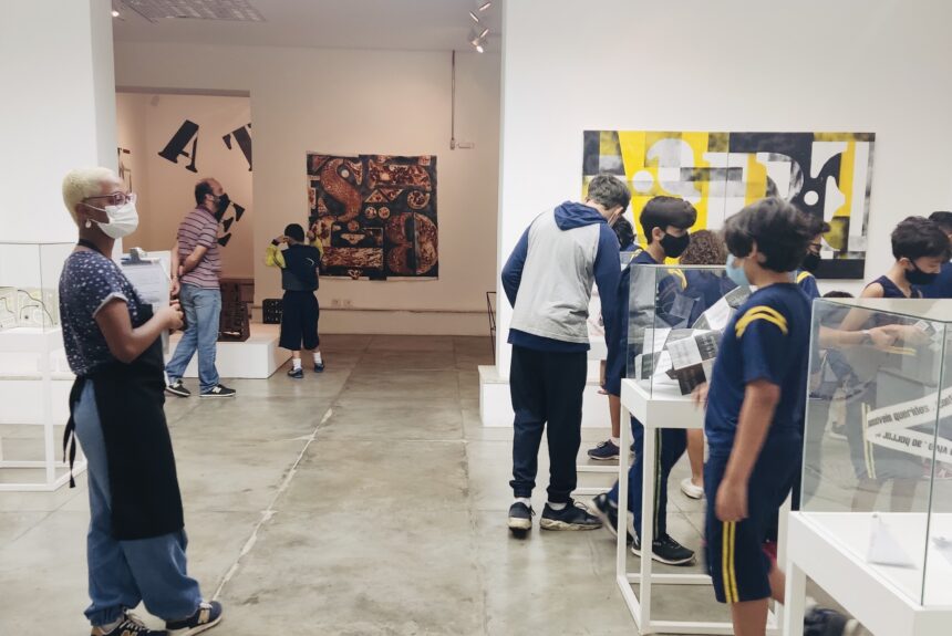 Centro Cultural UFMG seleciona bolsistas para produção cultural, criação gráfica e mediação no educativo Centro Cultural UFMG seleciona bolsistas para produção cultural, criação gráfica e mediação no educativo