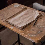 Documentário ‘Costuras’ abre mostra que aproxima o cinema e a educação