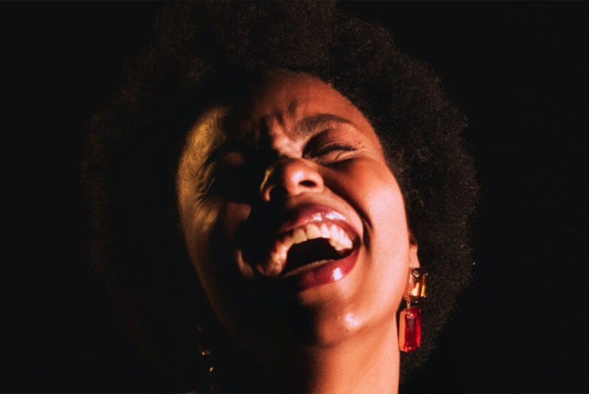Novembro negro: rapper Tamara Franklin apresenta show ‘Ecdise’ no Centro Cultural UFMG