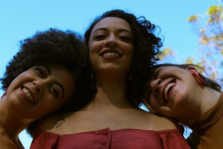Trio Amitra finaliza residência artística com show no Centro Cultural UFMG