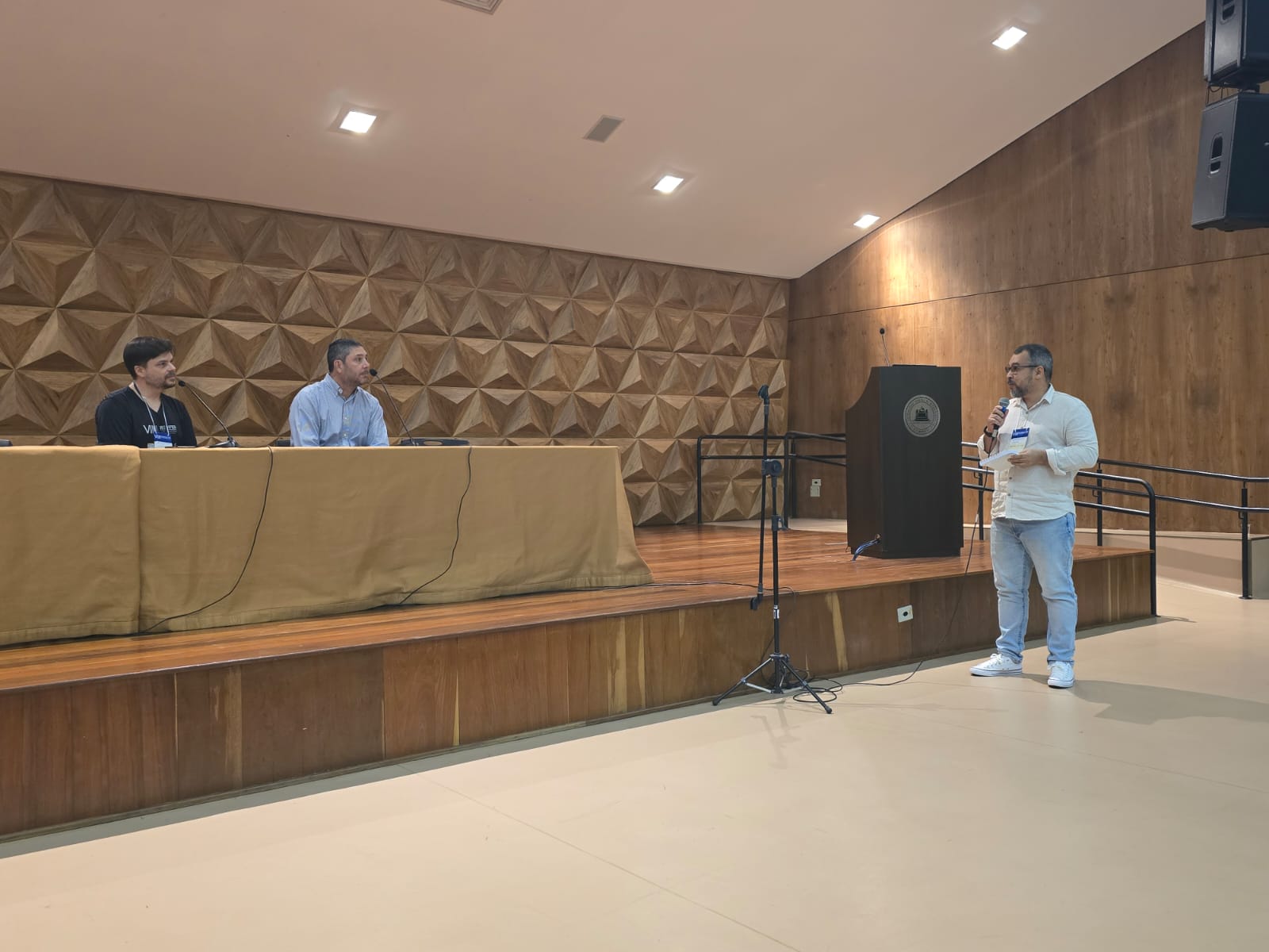 WhatsApp Image 2025-10-07 at 13.10.23