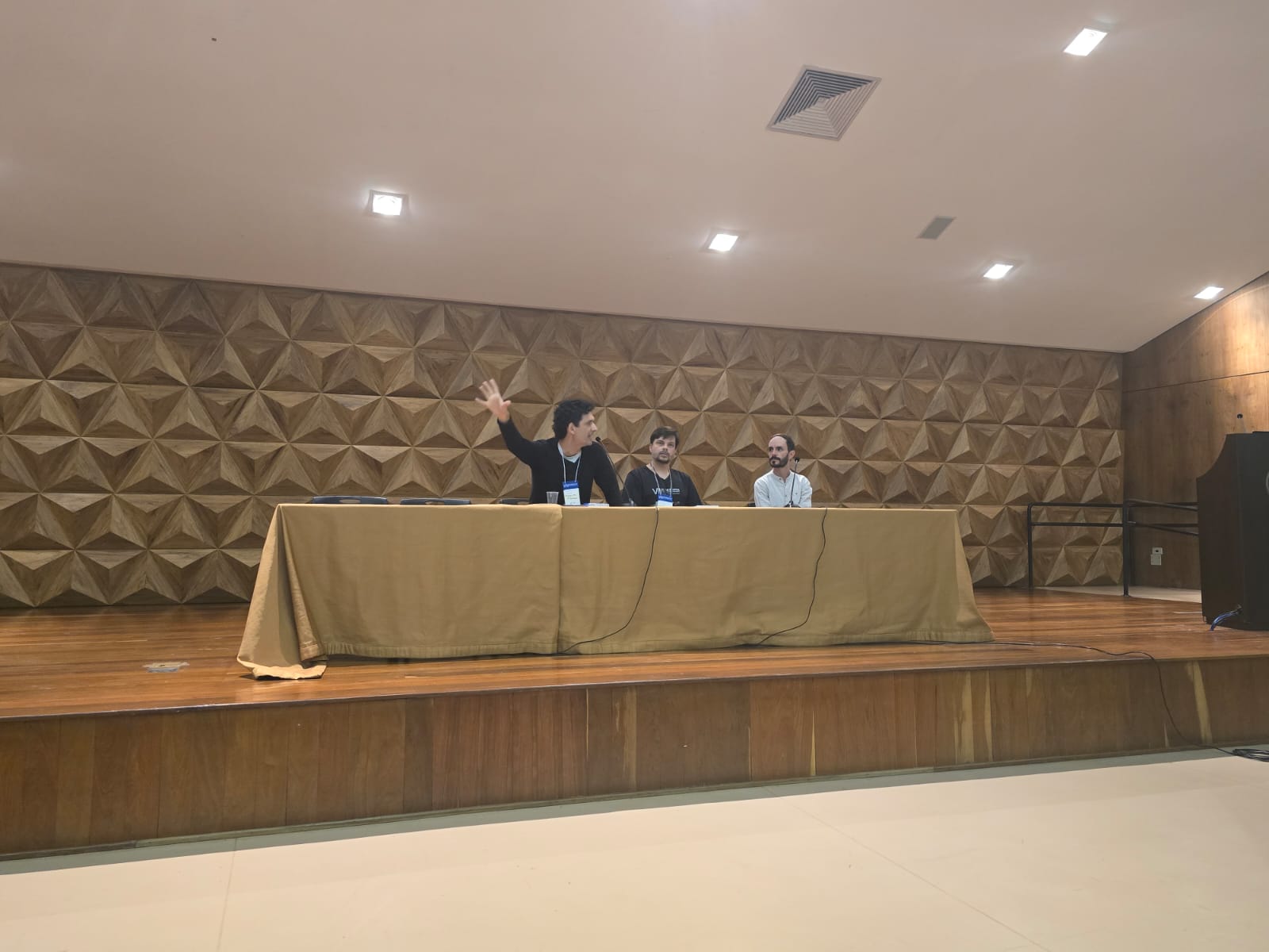 WhatsApp Image 2025-10-07 at 13.14.11 (2)