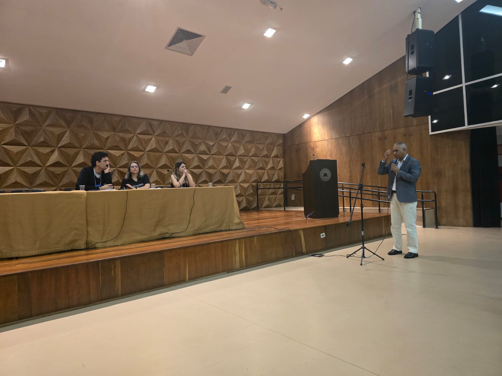 WhatsApp Image 2025-10-07 at 13.14.14 (2)