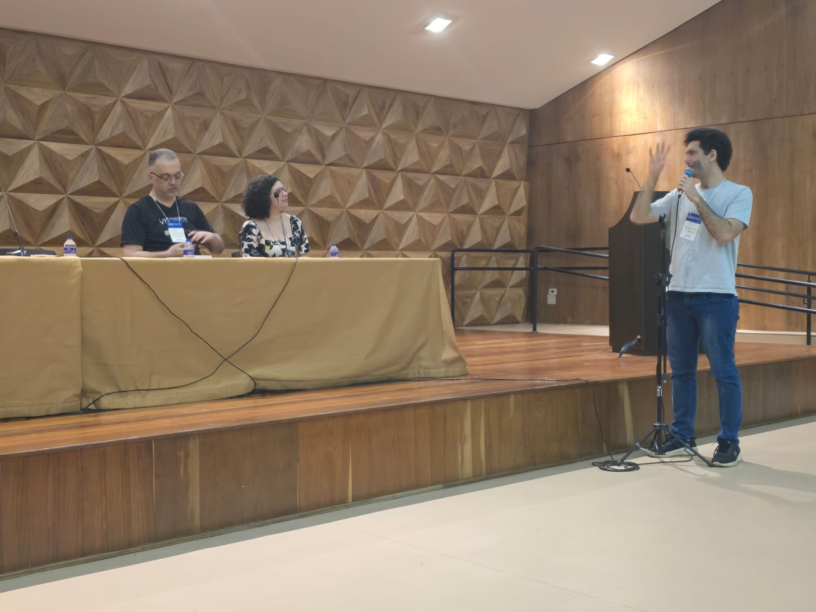 WhatsApp Image 2025-10-07 at 18.44.00