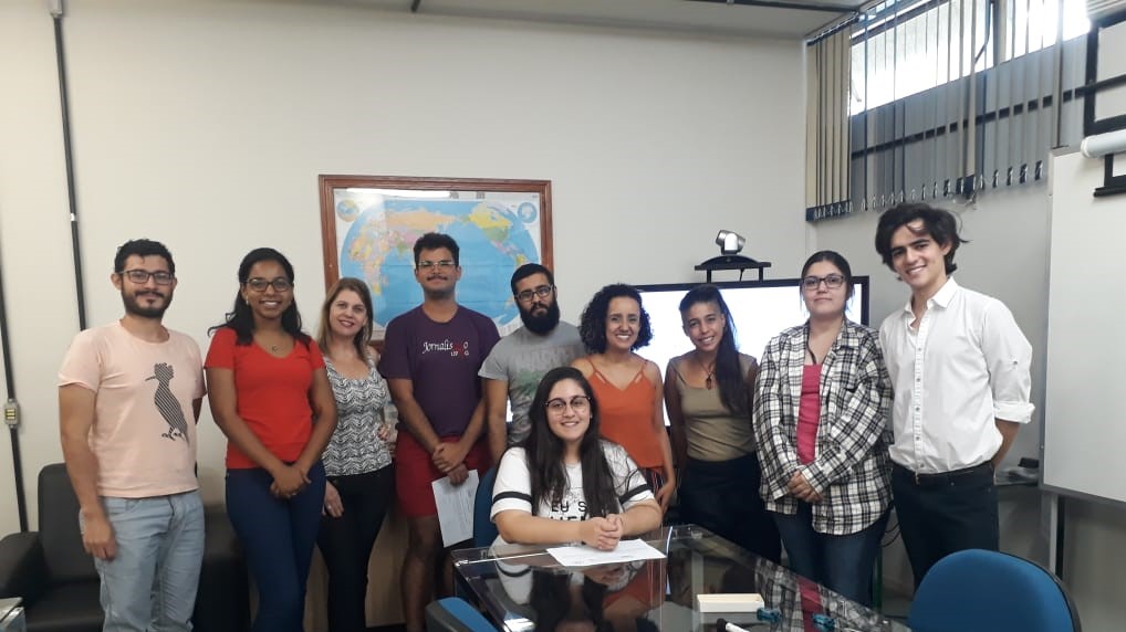 Participantes reunidos ao final do encontro