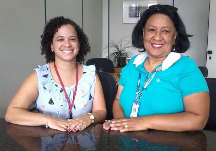 Karina Flaviana Ribeiro, do CECOM, e Cláudia Fernanda Silveira, do Serpro