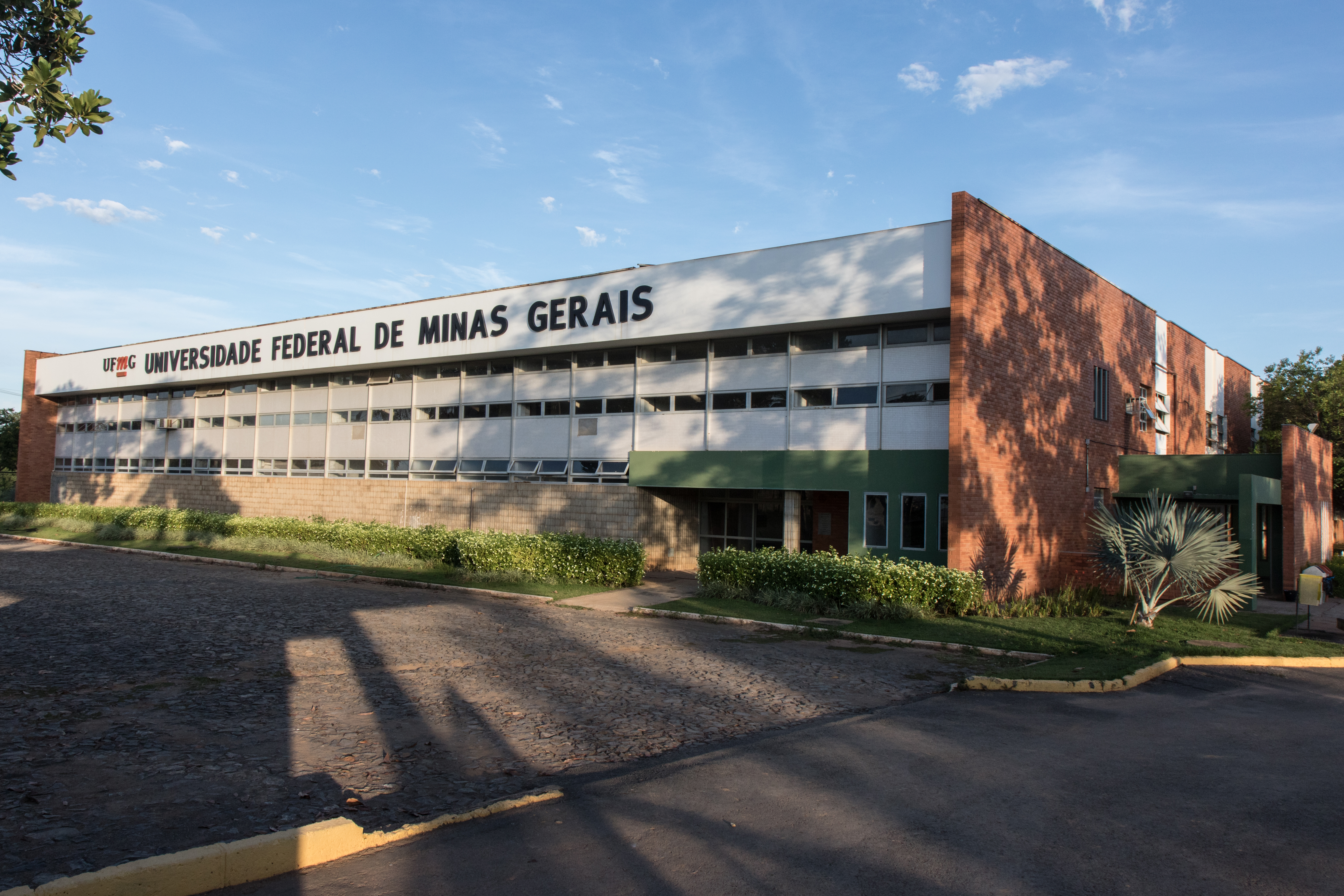 UFMG - Universidade Federal de Minas Gerais - Jornalistas