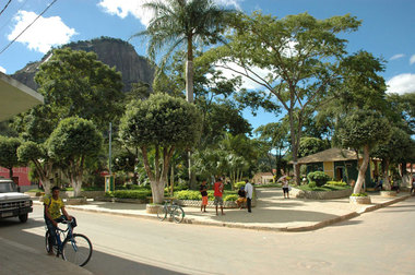 ouro%20verde%20de%20minas%20-%20facebook%20-%20Prefeitura.jpg