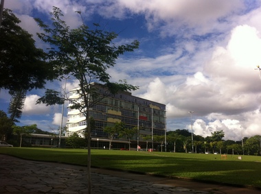 reitoria-redessociais-ufmg.JPG