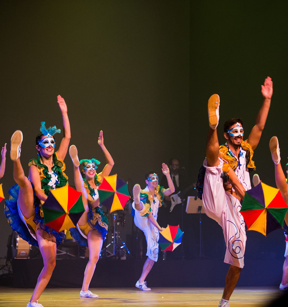 Sarandeiros, da EEFFTO, é considerado um dos maiores e melhores grupos de dança do Brasil | Foto: Davidson Rocha