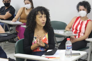 Professora Fernanda Kelly, da EBA: qualificação de propostas | Foto: Comunicação Proex