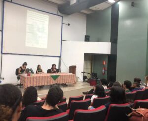 Mesas redondas organizadas no Dia Latino-Americano e Caribenho de Luta pela Descriminalização e Legalização do Aborto em 2022 / Foto: Divulgação GepsiLA