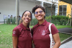 Giovanna e Kathellen - informação de qualidade sobre ciências anatômicas - Eduardo Maia Proex UFMG