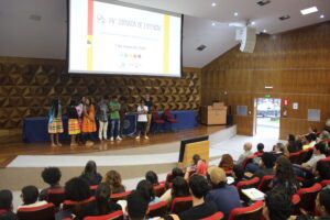 Apresentação do povo Maxakali na 24ª Jornada de Extensão | Foto: Eduardo Maia/Proex