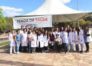 Tenda da Saúde, da Escola de Enfermagem da UFMG, atenderá o público próximo ao obelisco da Reitoria | Foto: Júlia Ramos/Proex