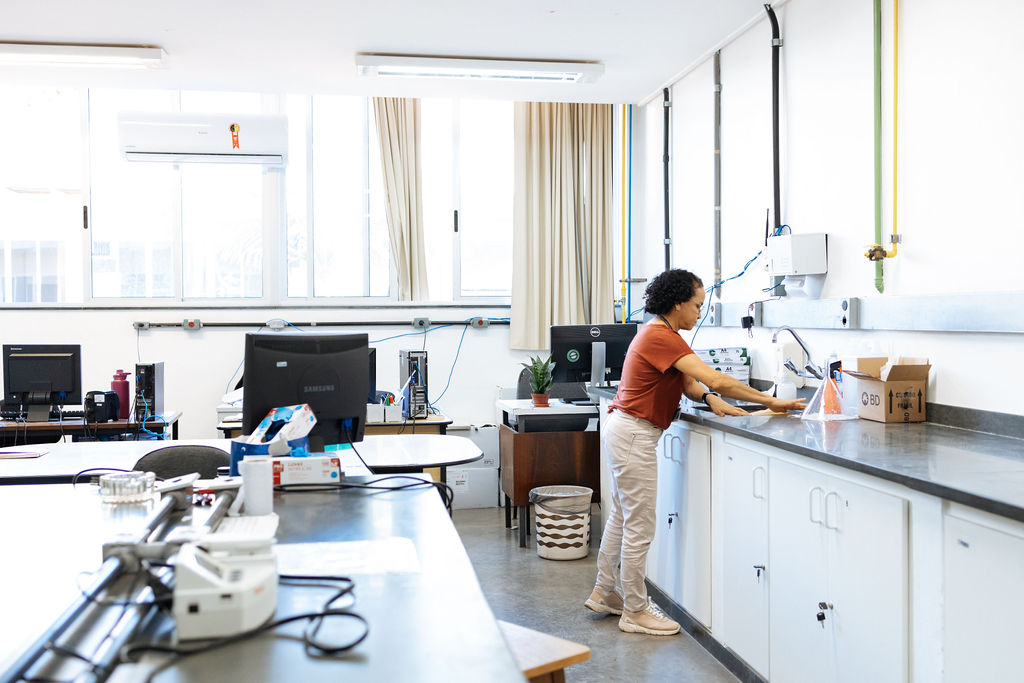 Galeria de Fotos: LINBIO – Programa Outlab